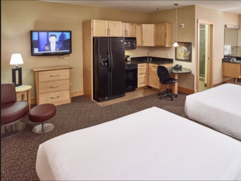 LivINN Hotel Minneapolis North Fridley - photo 16