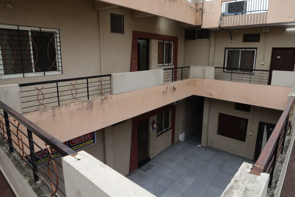 Goroomgo Kalash Ujjain - last minute hotel in Ujjain