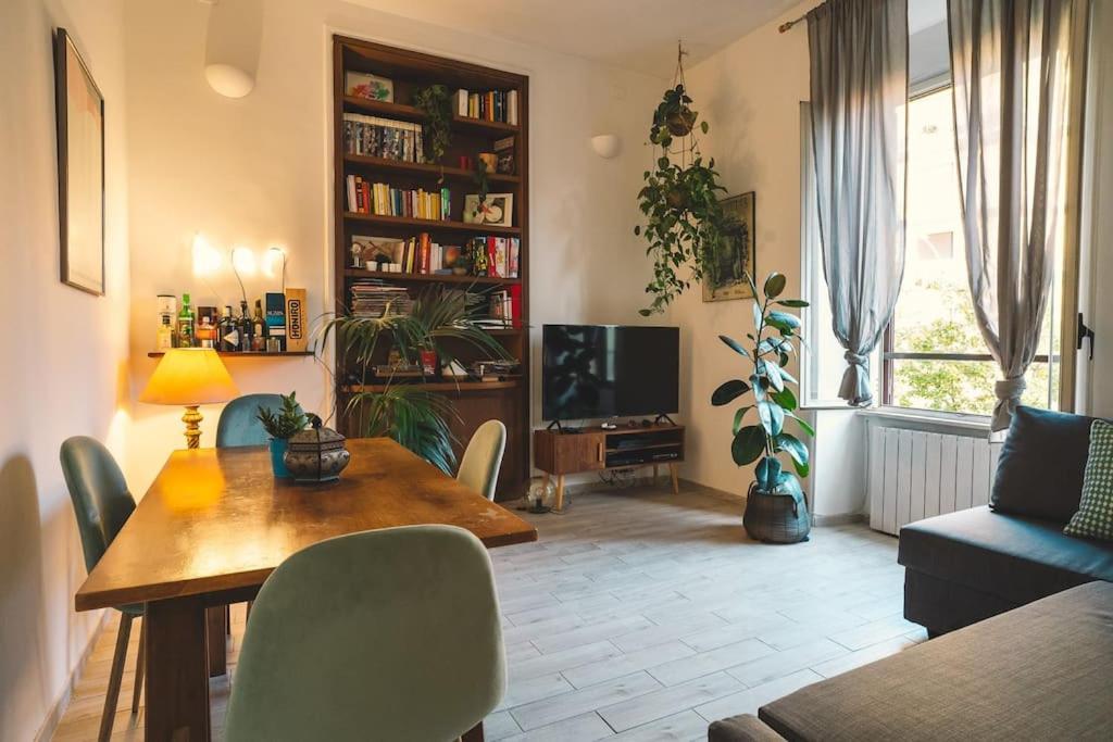 Vaticano Trastevere Floreal Suite — 4-Star Luxury Hotel in Rome, Italy