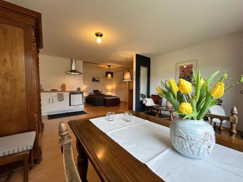 Chateau des Amours - last minute hotel in Unknown City