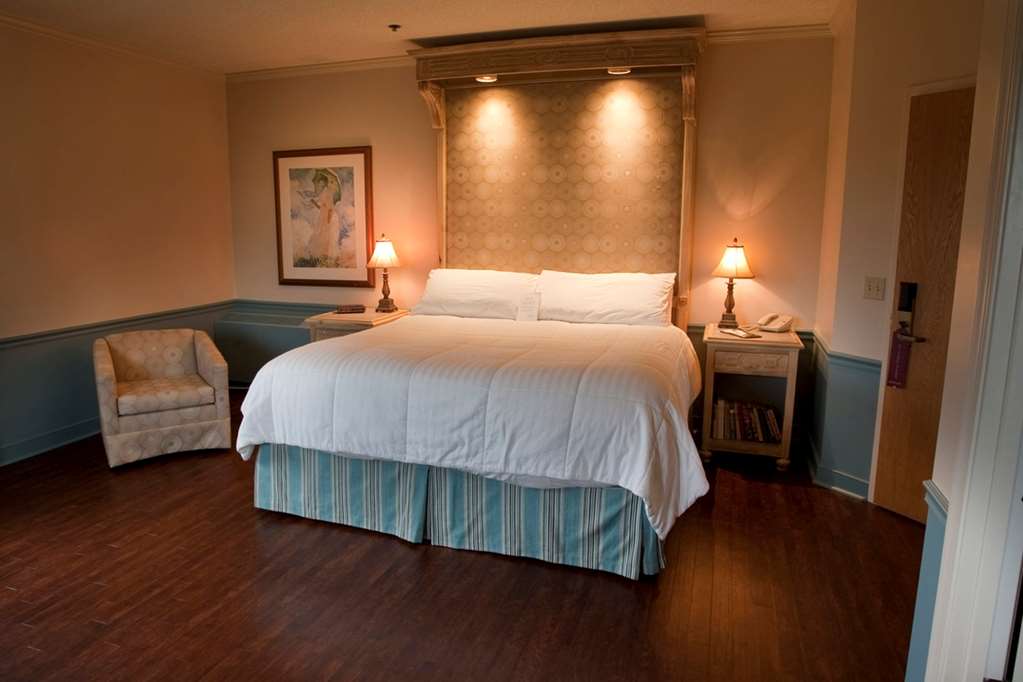 La Tourelle Inn & Spa - photo 11