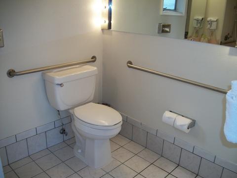 Camino Inn and Suites - photo 18