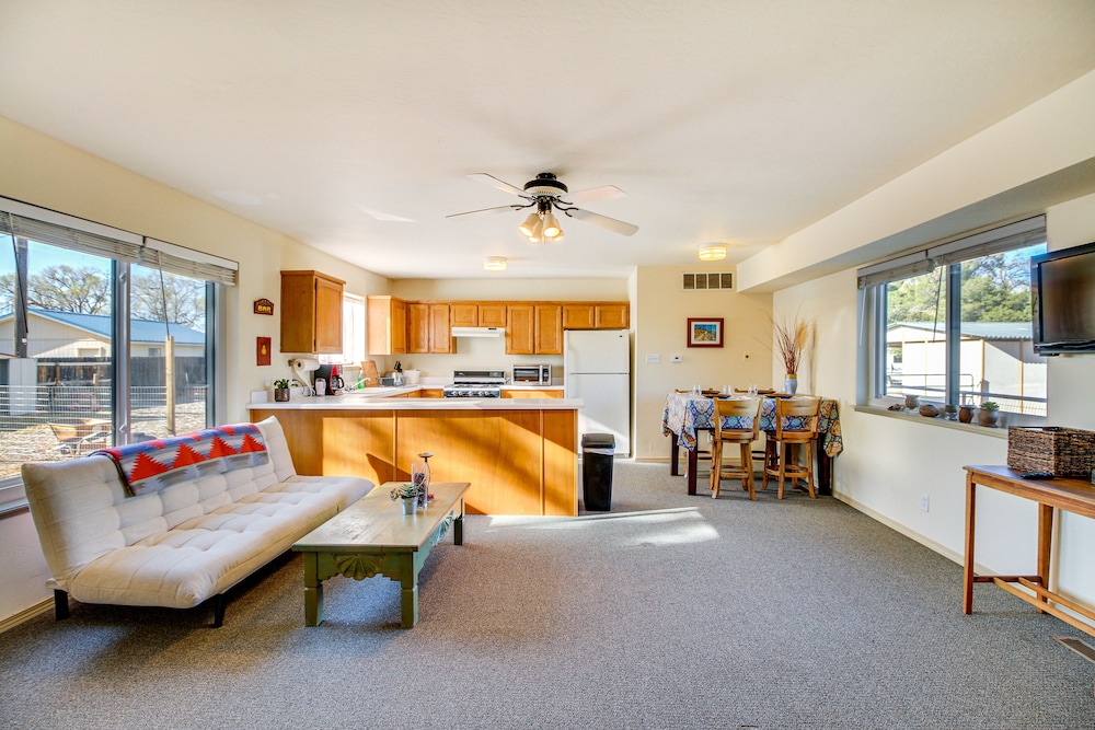 Vacation Rental 2 Mi to Old Town Albuquerque - photo 13
