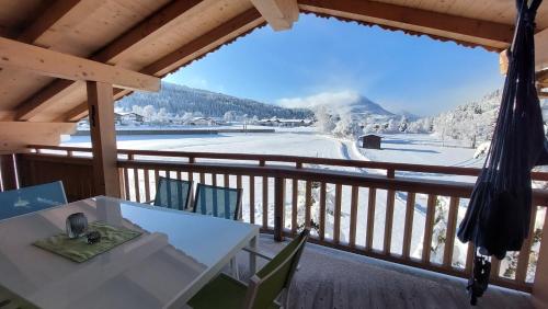 Apartments Golfweg — 4-Star Luxury Hotel in Kitzbuehel, Austria