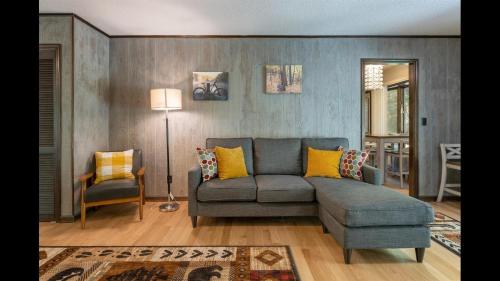 Sunshine Daydream - carbon neutral hotel in Brevard