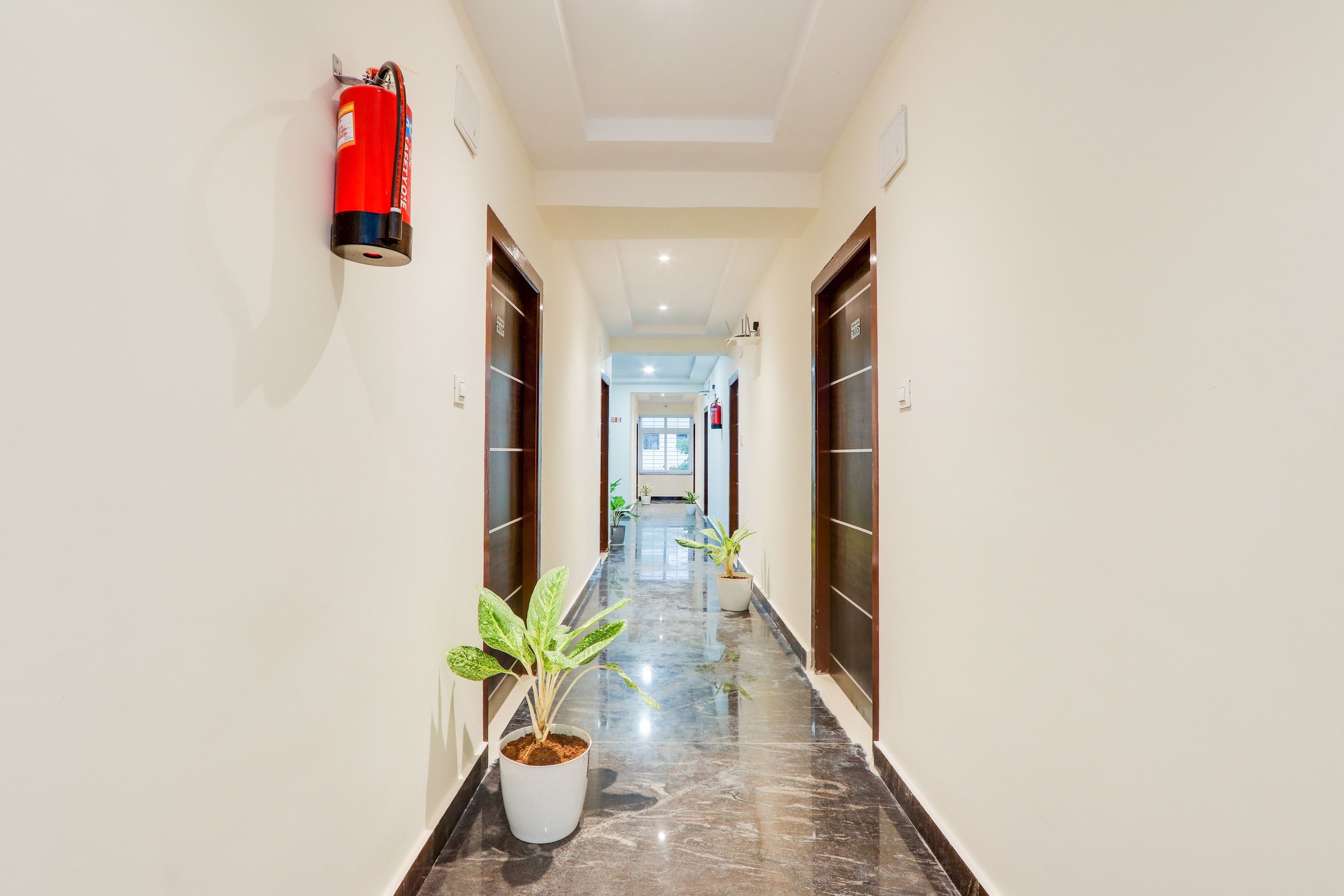 Super Townhouse Sri Nirvana Grand — 4-Star Luxury Hotel in Hyderabad, India