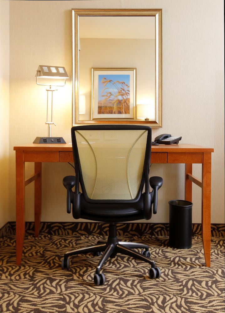Hilton Garden Inn Cedar Falls - photo 24