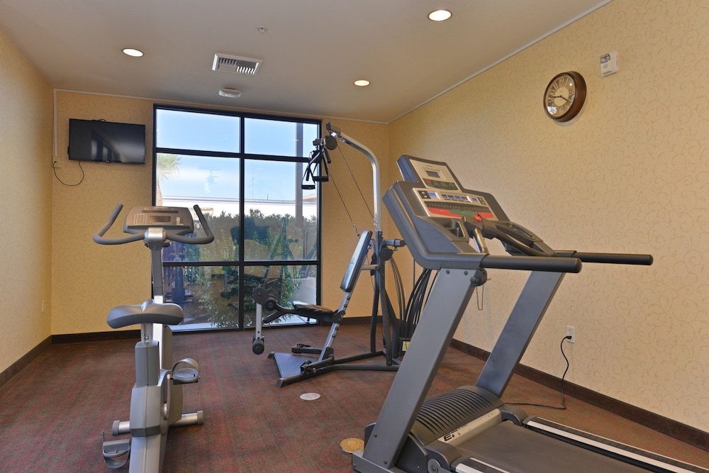 Comfort Inn & Suites Las Vegas Nellis - photo 31