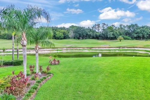 Timeless Treasure on Baywood — hotel in Wesley Chapel