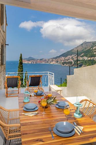 St Jakov Superior Beach Apartment with Free Parking