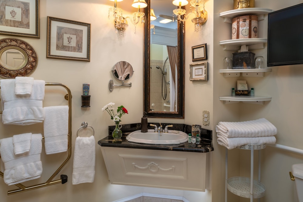 Abbington Green Bed & Breakfast Inn - photo 59