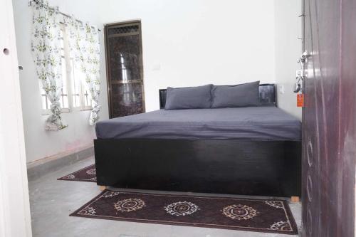 Swastika Ashram in Ajodhya, India