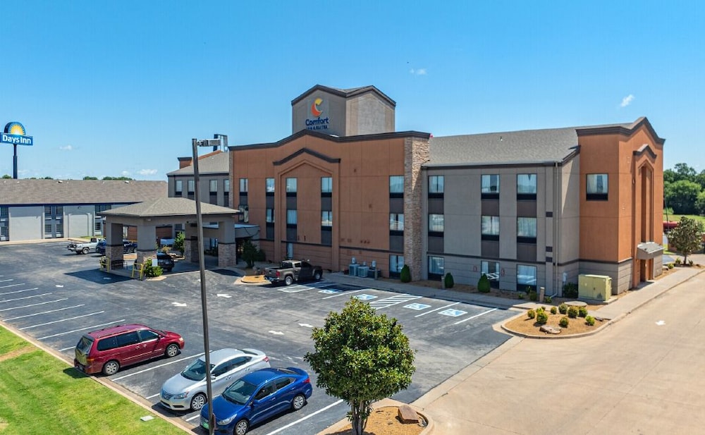 Comfort Inn & Suites Pauls Valley City Lake - photo 16