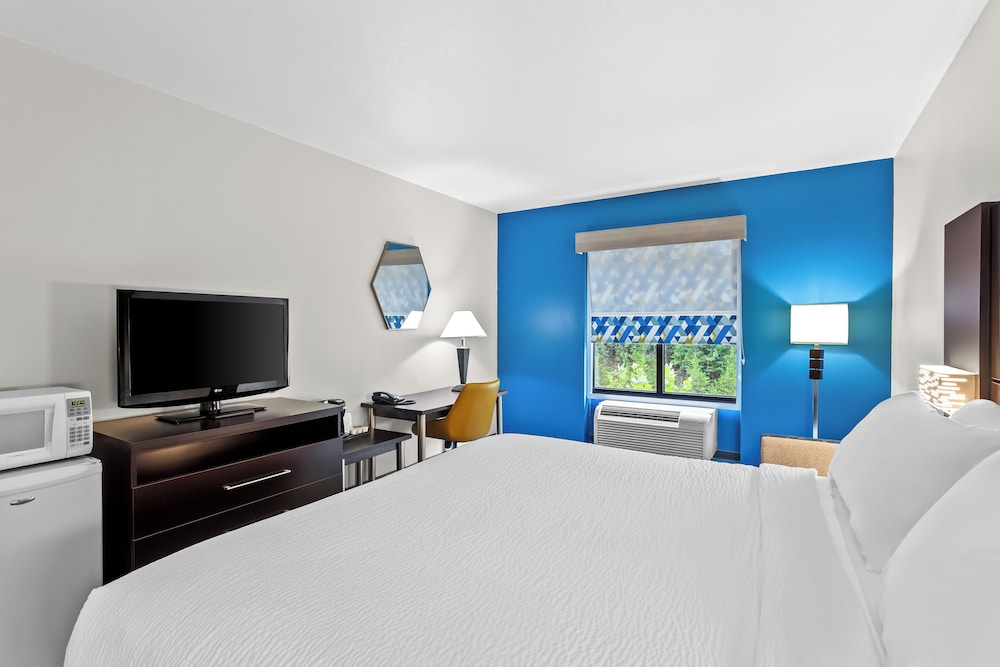 Holiday Inn Express Hotel & Suites Cross Lanes by IHG - photo 9