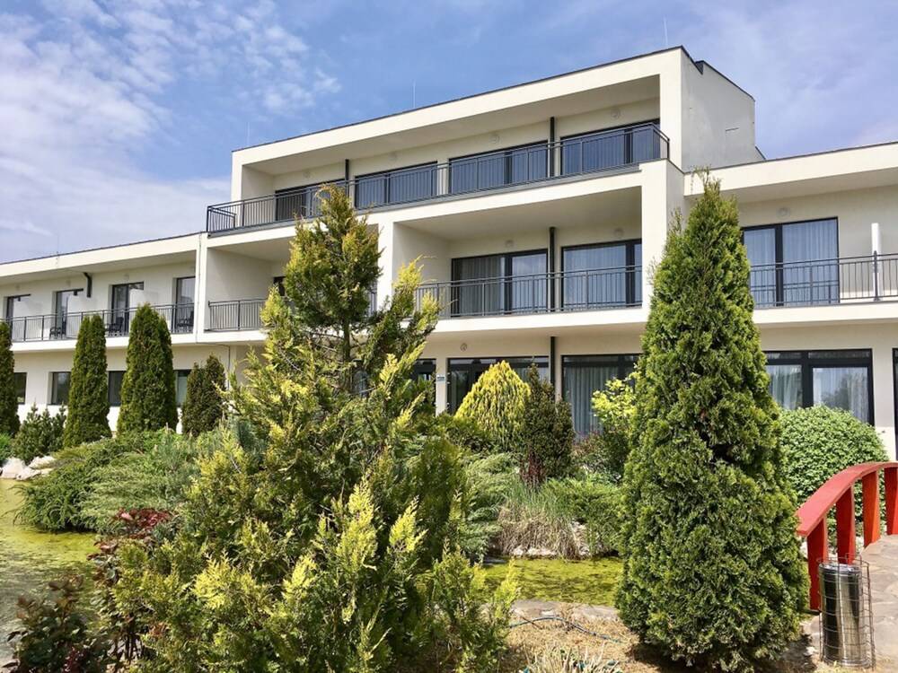 Garden Hotel Medical & Spa — 4-Star Luxury Hotel in Debrecen, Hungary