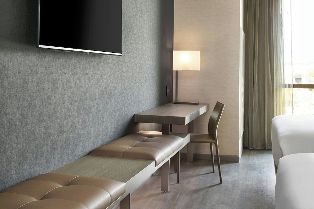 AC Hotel by Marriott Austin Hill Country - photo 19