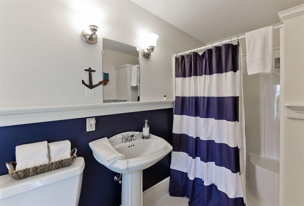 The Lindsey Hotel - photo 14