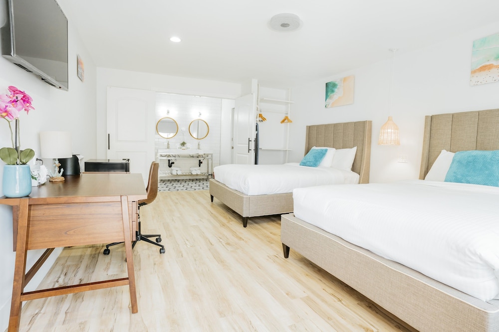 The Belmont Shore Inn - photo 25