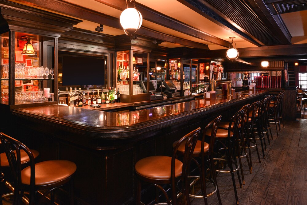 Madison Hotel - photo 45
