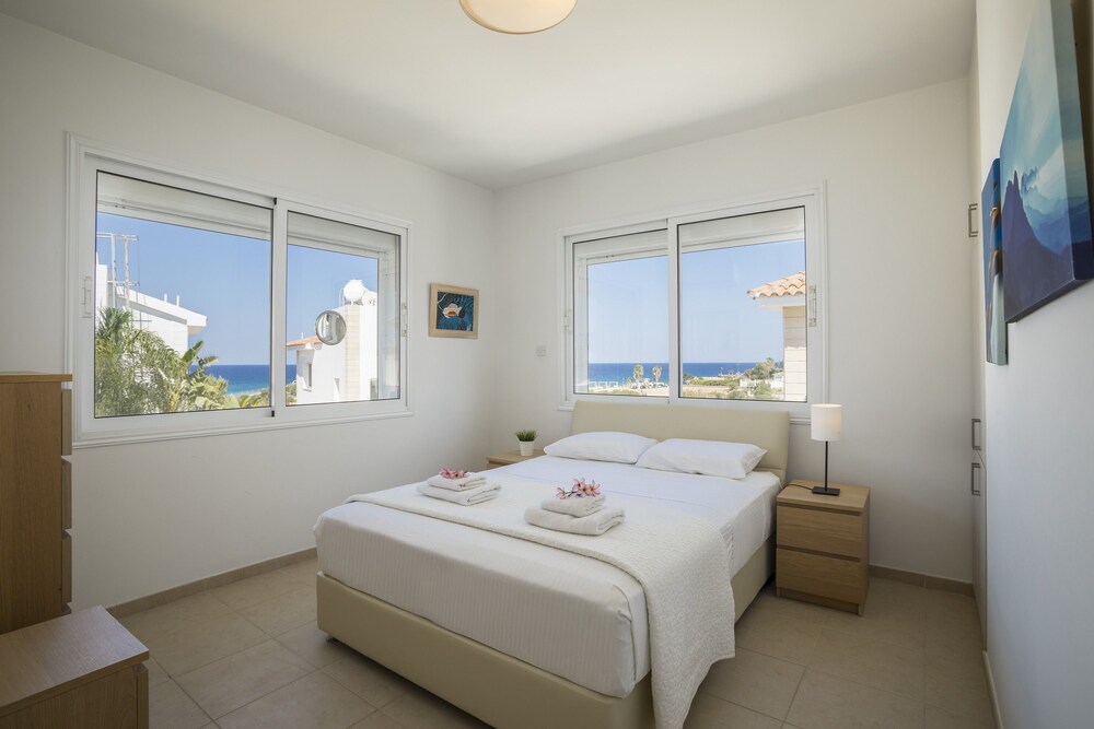 Protaras Villa Sandy Toes