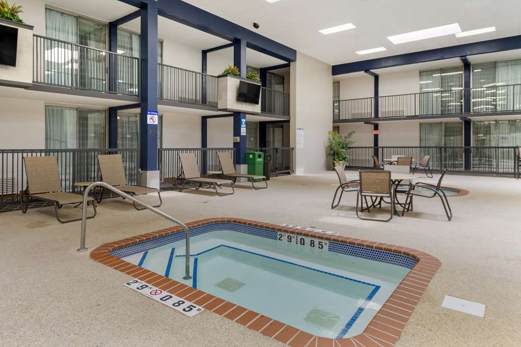 Best Western Fairmont - photo 5