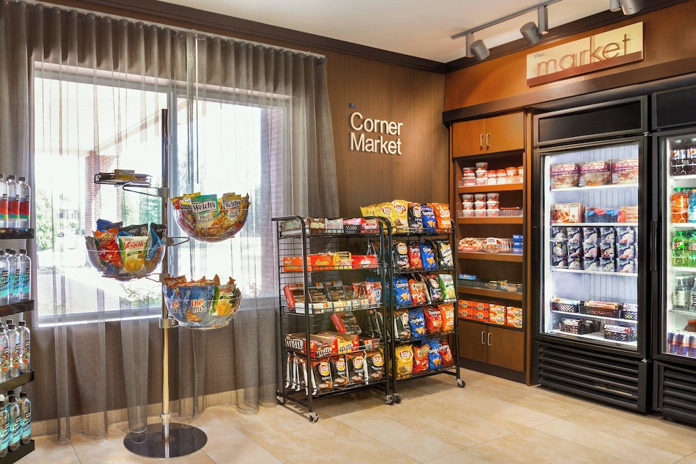 Fairfield Inn & Suites by Marriott Weirton - photo 15