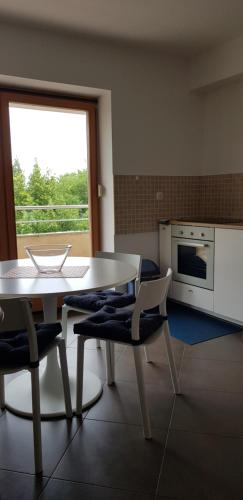 Goodlife - carbon neutral hotel in Unknown City