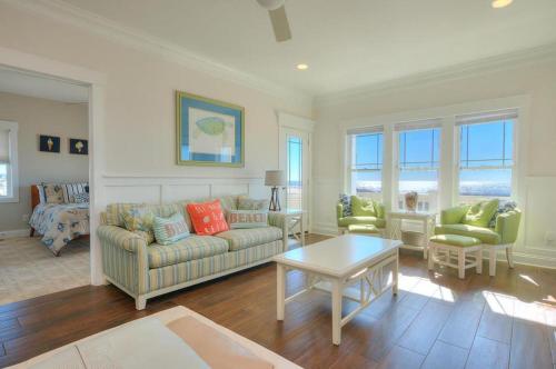 All Inn - photo 37