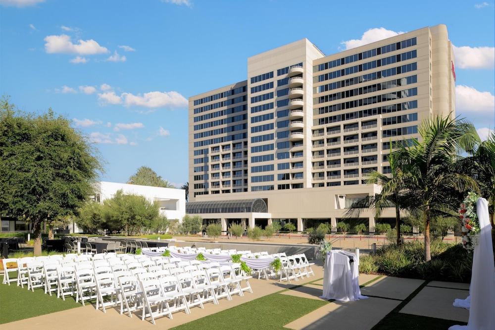 Hilton Woodland Hills Los Angeles - photo 70