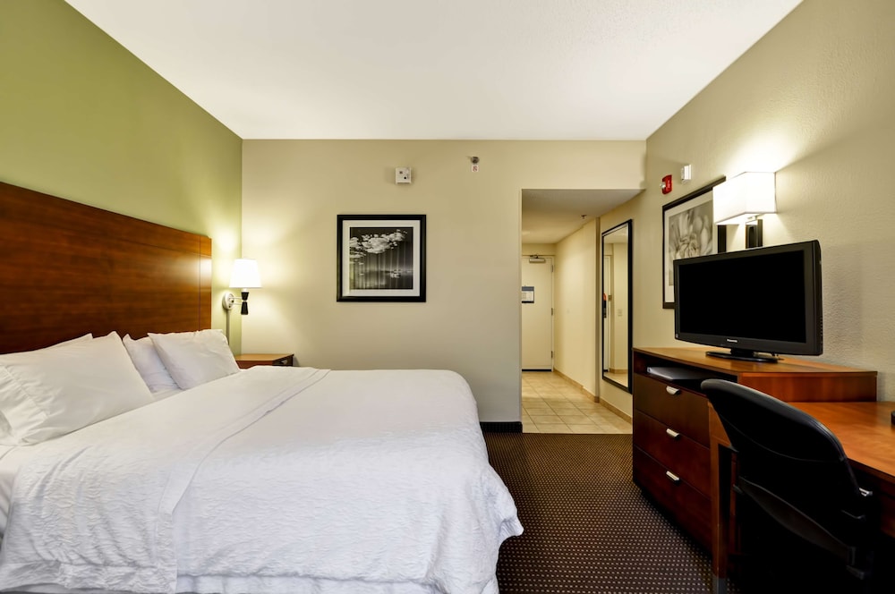 Hampton Inn Chicago Gurnee - photo 16