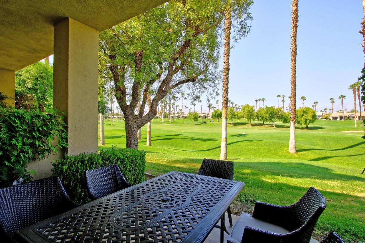 V3986 2 Hole Circle Alice Lodging — Palm Desert