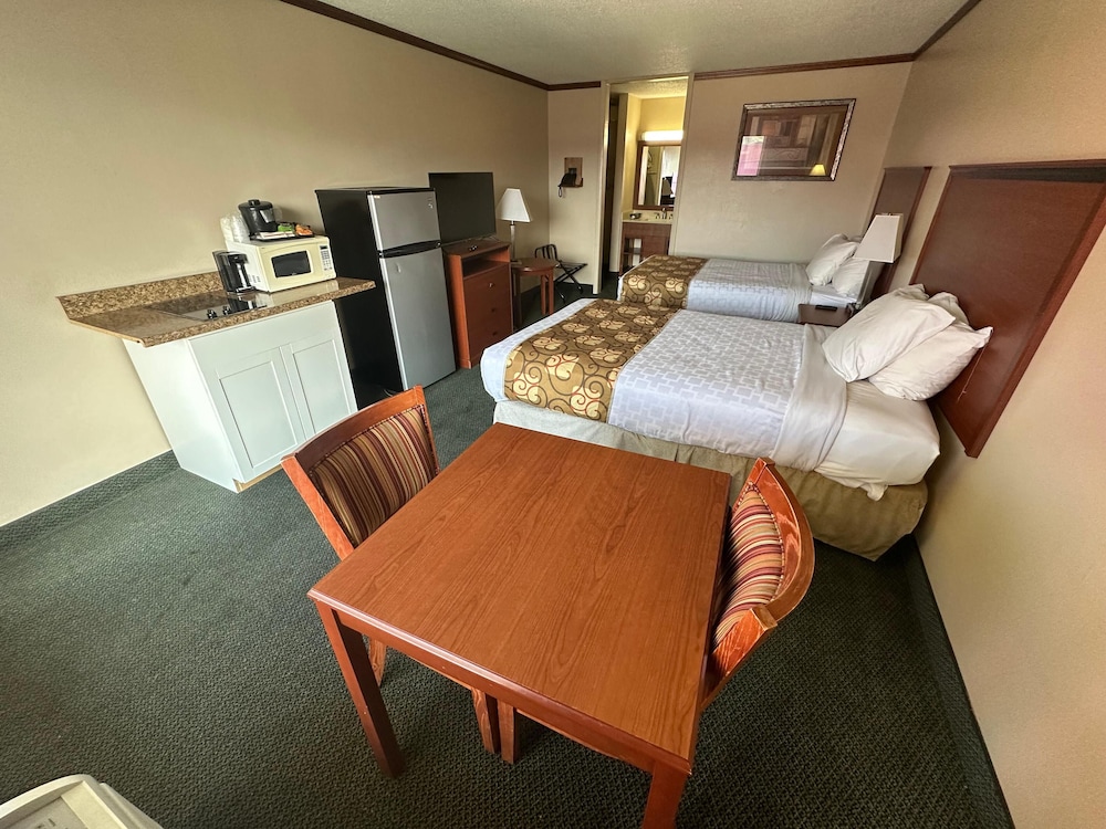 Hotel Red Rose by Townhouse Covington I 64 - photo 35