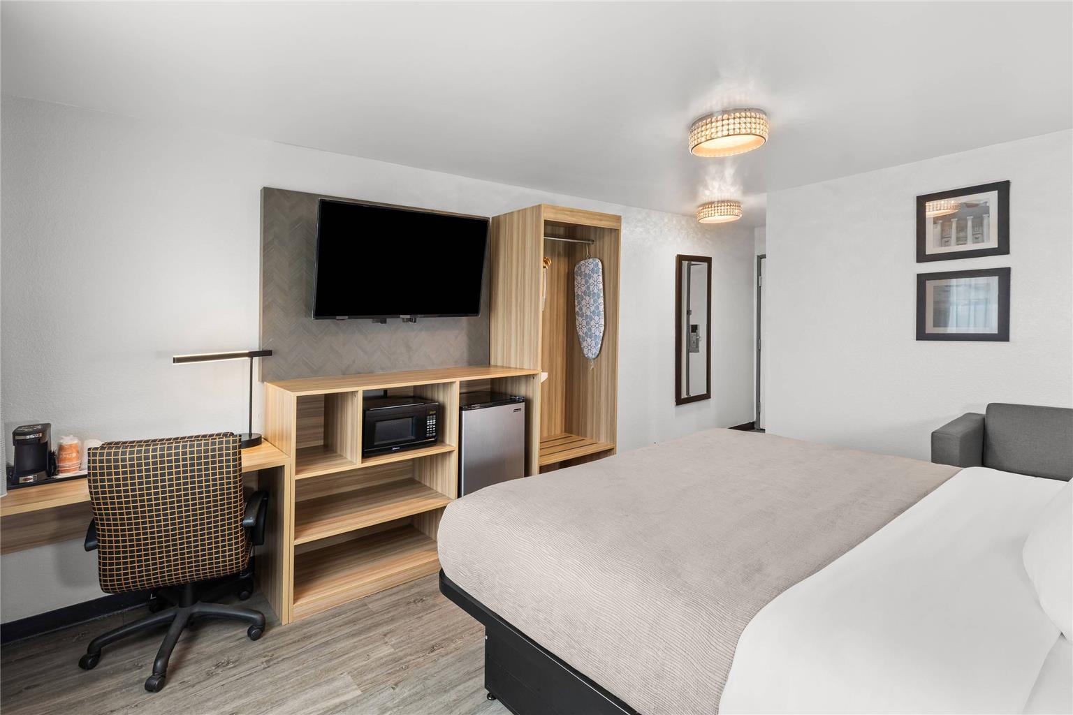 Quality Inn Atlanta Airport Central - photo 23