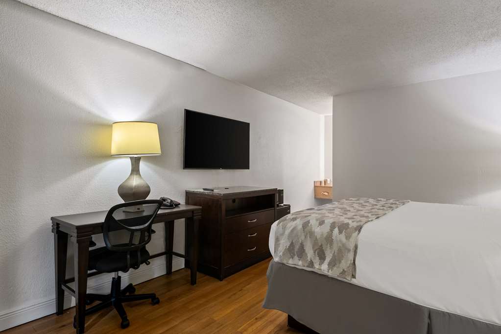 Americas Best Value Inn Orlando - photo 19