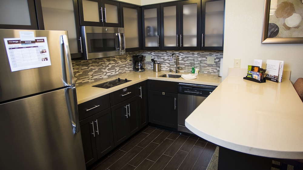 Staybridge Suites Lexington by IHG - photo 30