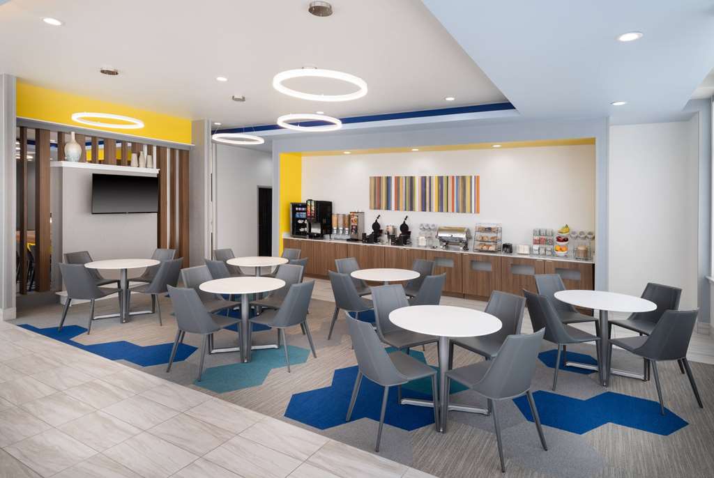 Microtel Inn & Suites by Wyndham Amarillo West - photo 26