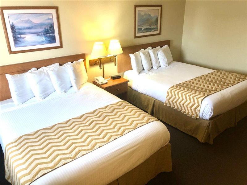 Travelodge by Wyndham Grand Island - photo 7