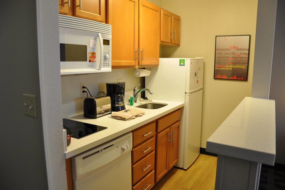 Towneplace Suites Abq Airport - photo 7