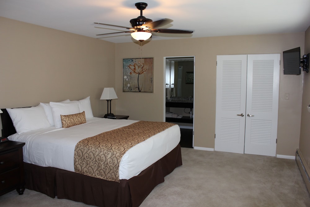Rivertown Inn - photo 8
