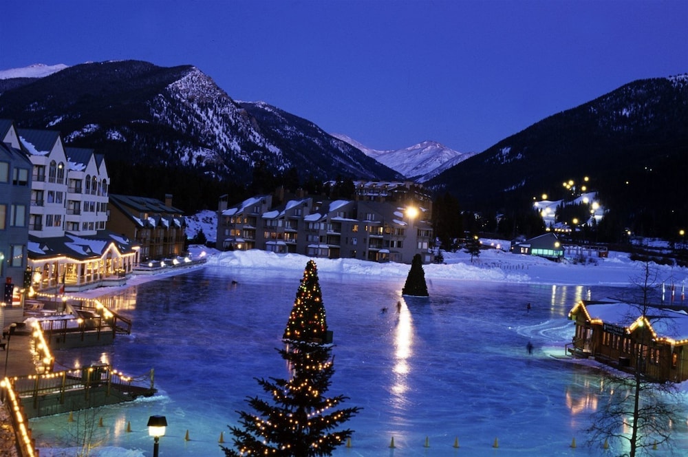 Family friendly 3 Bedroom Vacation Rental in West Keystone Resort Along the Snake River With Pool and Hot Tub - photo 37