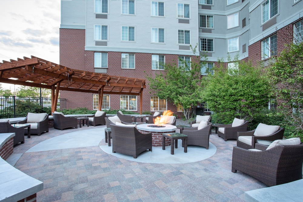 Staybridge Suites Denver International Airport by IHG - photo 23