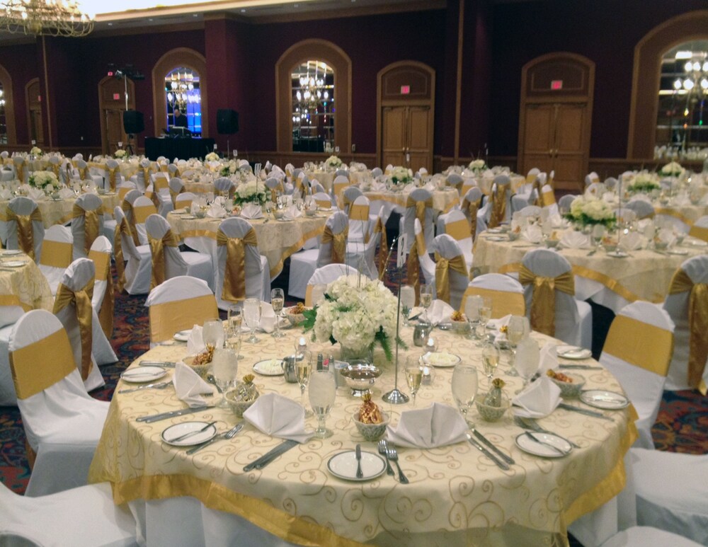 Buffalo Grand Hotel - photo 37