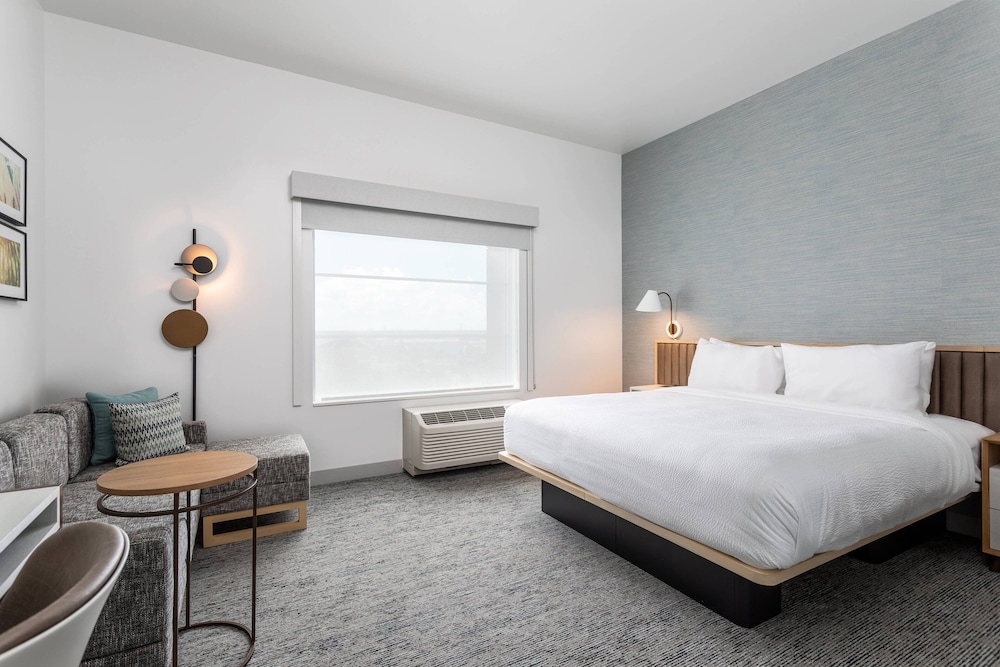 TownePlace Suites by Marriott Orlando Southwest Near Universal - photo 4