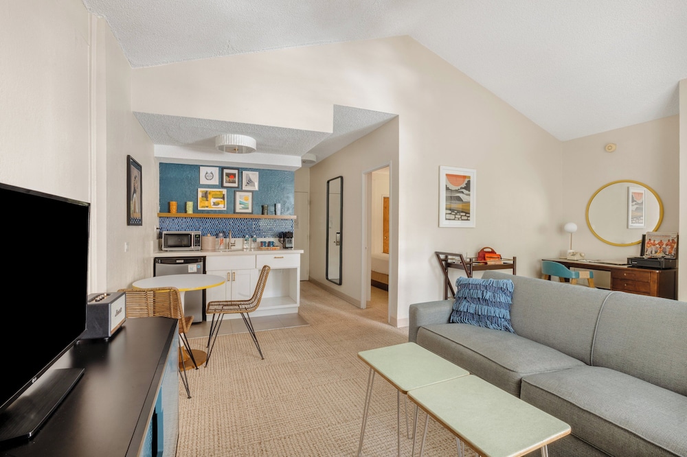 White Sands Hotel - photo 31