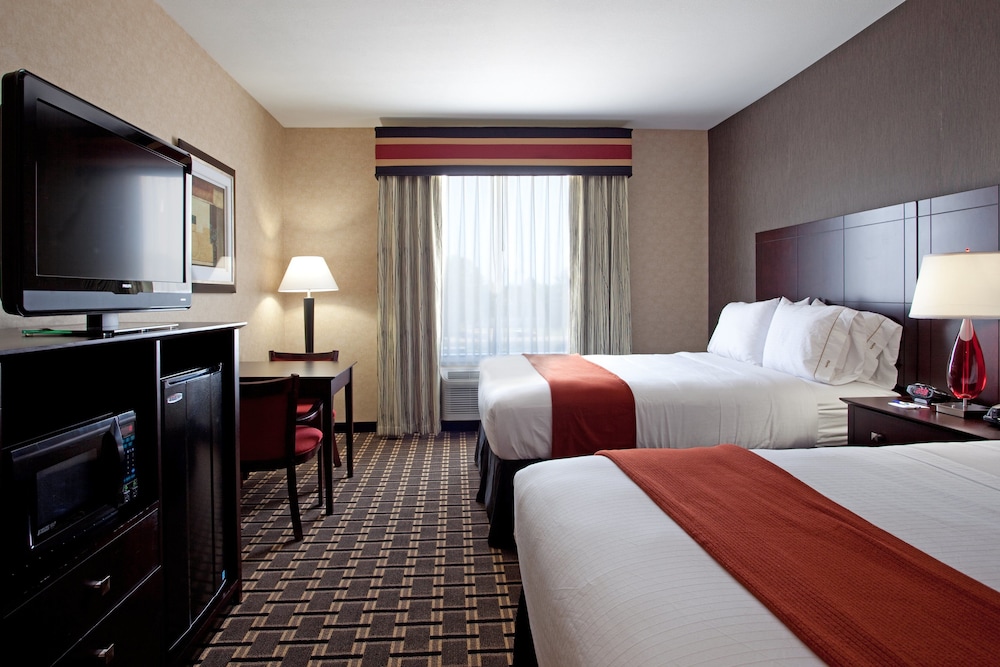 Holiday Inn Express Hotel & Suites AMITE by IHG - photo 4