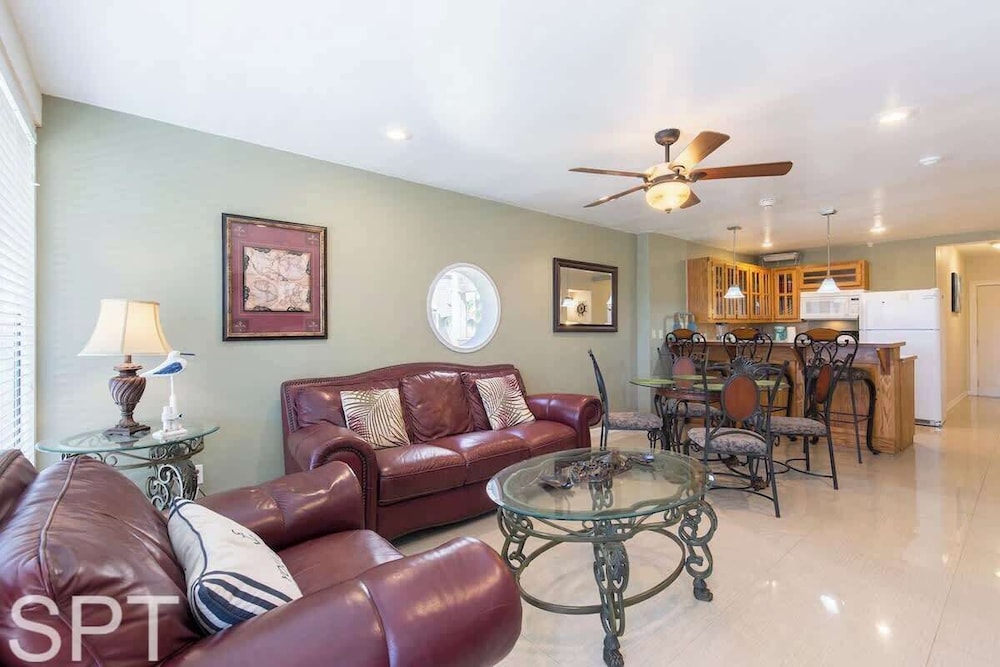 Bahia Mar 851F — 4-Star Luxury Hotel in South Padre Island, United States