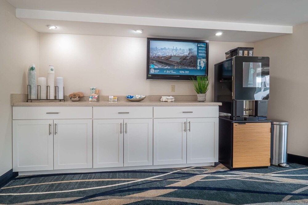 The Breakers Hotel & Suites - photo 51