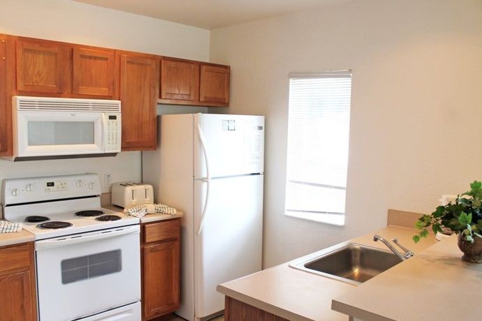 Ventura Resort Rentals Inc - photo 7