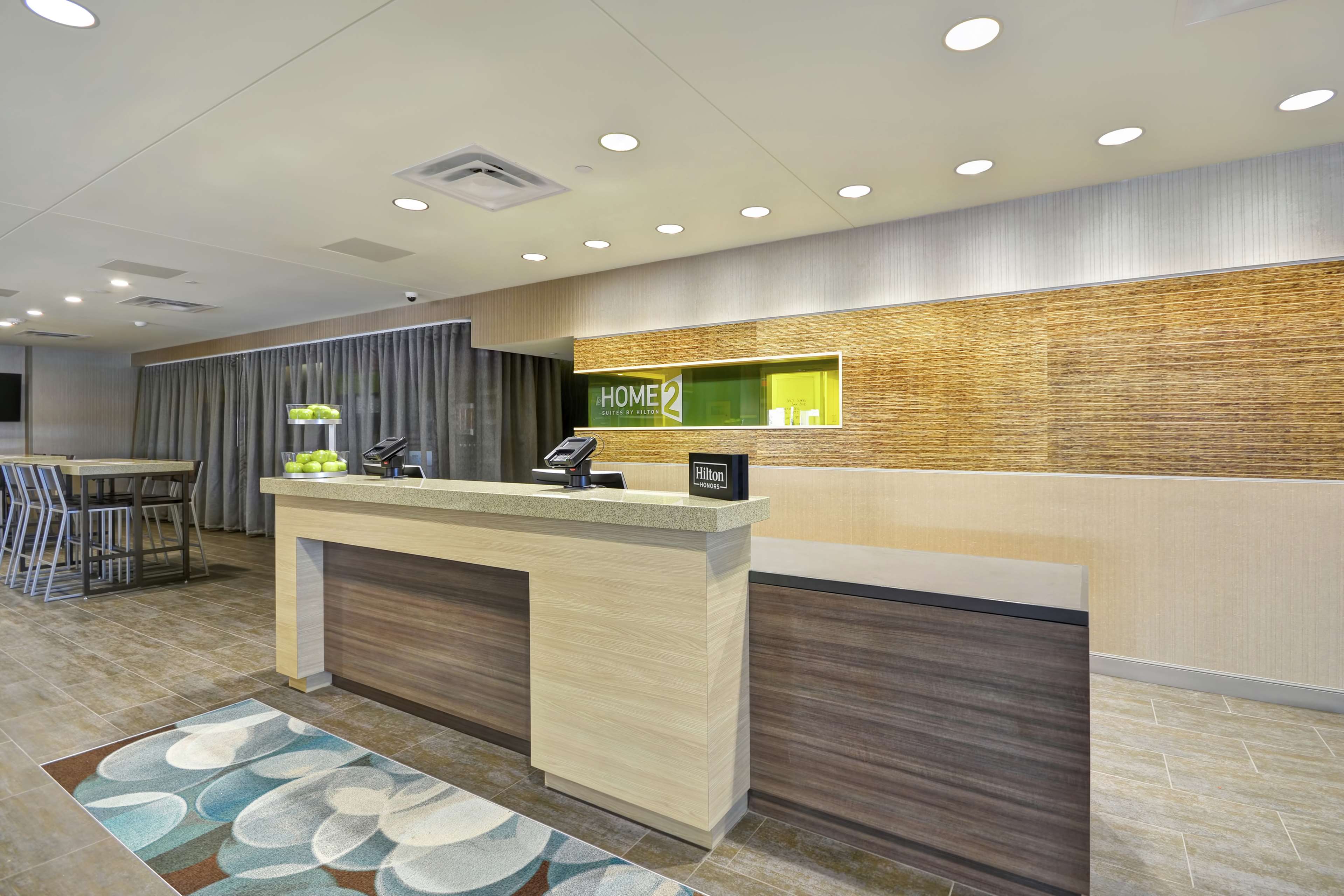 Home2 Suites by Hilton Plymouth MN - photo 8