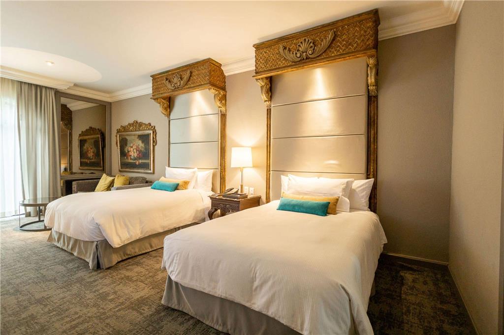 Grand Class double suite